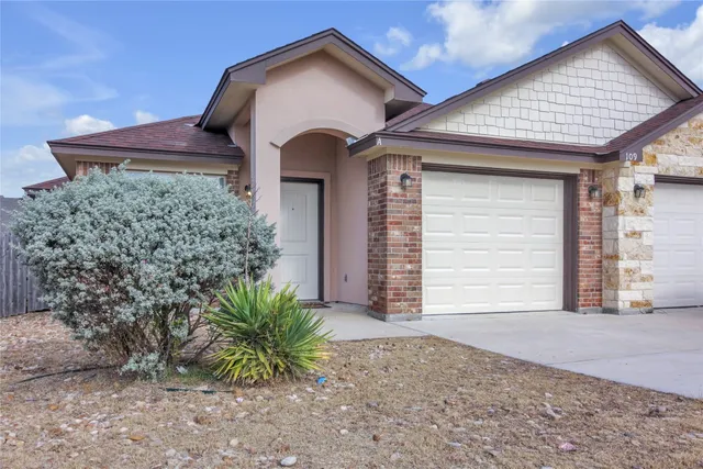 $1,650 | 109 Calvin Smith Ln., Unit A, Jarrell, TX 76537