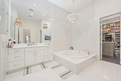 $5,750,000 | 6634 Audubon Trace West, West Palm Beach, FL 33412