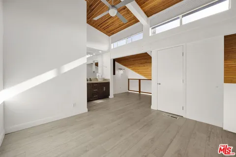 $278,000 | 5460 White Oak Avenue, Unit G305, Encino, CA 91316