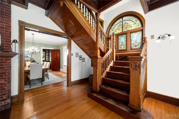 $729,900 | 70 College Street, Kirkland, NY 13323