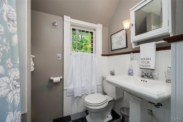 $729,900 | 70 College Street, Kirkland, NY 13323