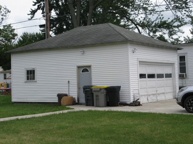 303 North Broadway Street Butler, IN 46721 - Photo 19 of 22