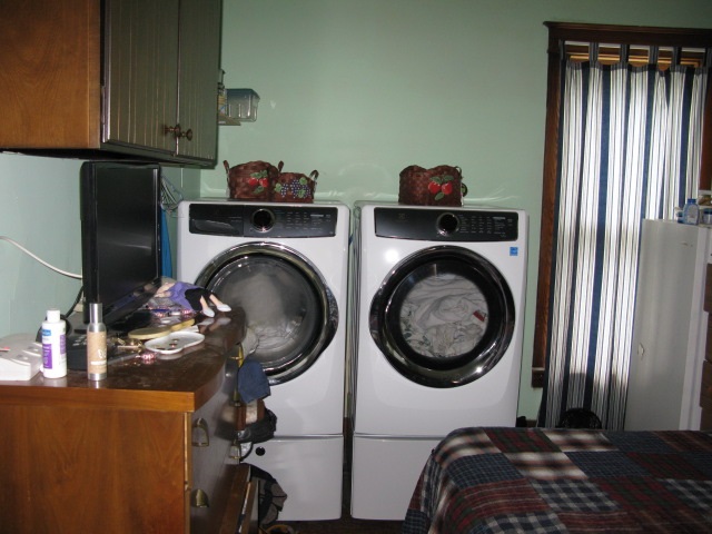 303 North Broadway Street Butler, IN 46721 - Photo 9 of 22