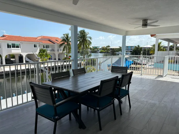 $3,300 | 9502 Aviation Boulevard, Unit 9502, Marathon, FL 33050