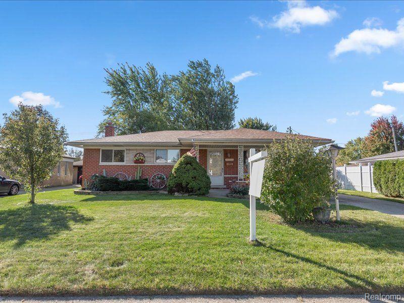 14224 Brandywine Road Sterling Heights, MI 48312 - Photo 1 of 33