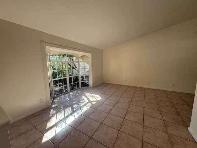 $3,400 | 13843 Temple Boulevard, West Palm Beach, FL 33412