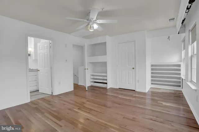 $2,695 | 3902 Cotton Tree Lane, Burtonsville, MD 20866