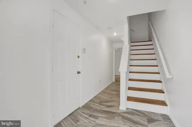 $2,695 | 3902 Cotton Tree Lane, Burtonsville, MD 20866