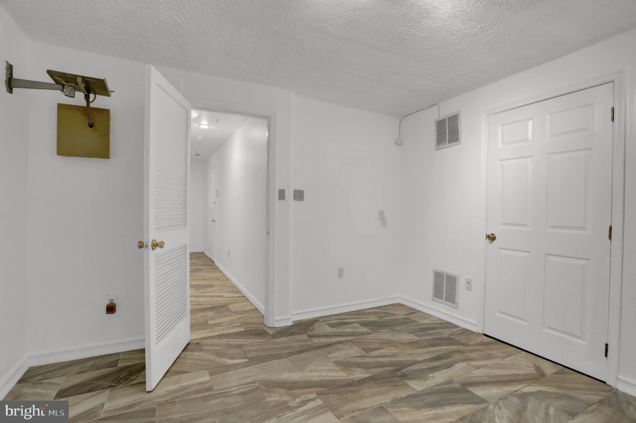 3902 Cotton Tree Lane Burtonsville, MD 20866 - Photo 25 of 31