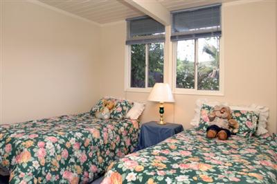 646 Barberry Lane San Rafael, CA 94903 - Photo 4 of 8 Gallery Image 4