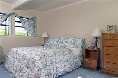 646 Barberry Lane San Rafael, CA 94903 - Photo 6 of 8 Gallery Image 6
