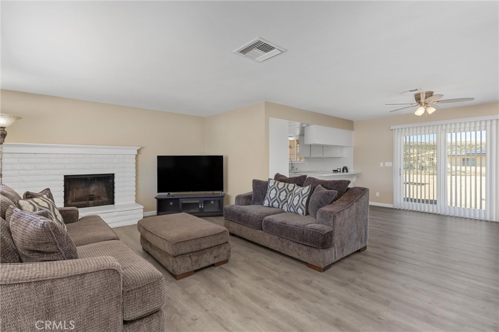 58146 Spring Drive Yucca Valley, CA 92284 - Photo 6 of 29