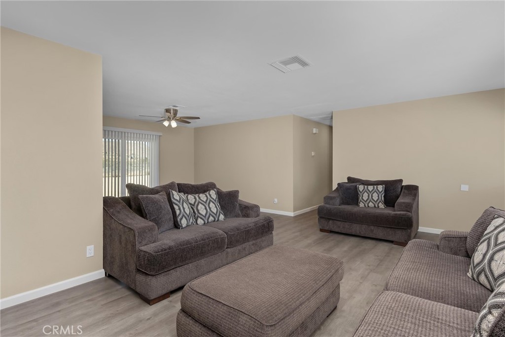 58146 Spring Drive Yucca Valley, CA 92284 - Photo 7 of 29
