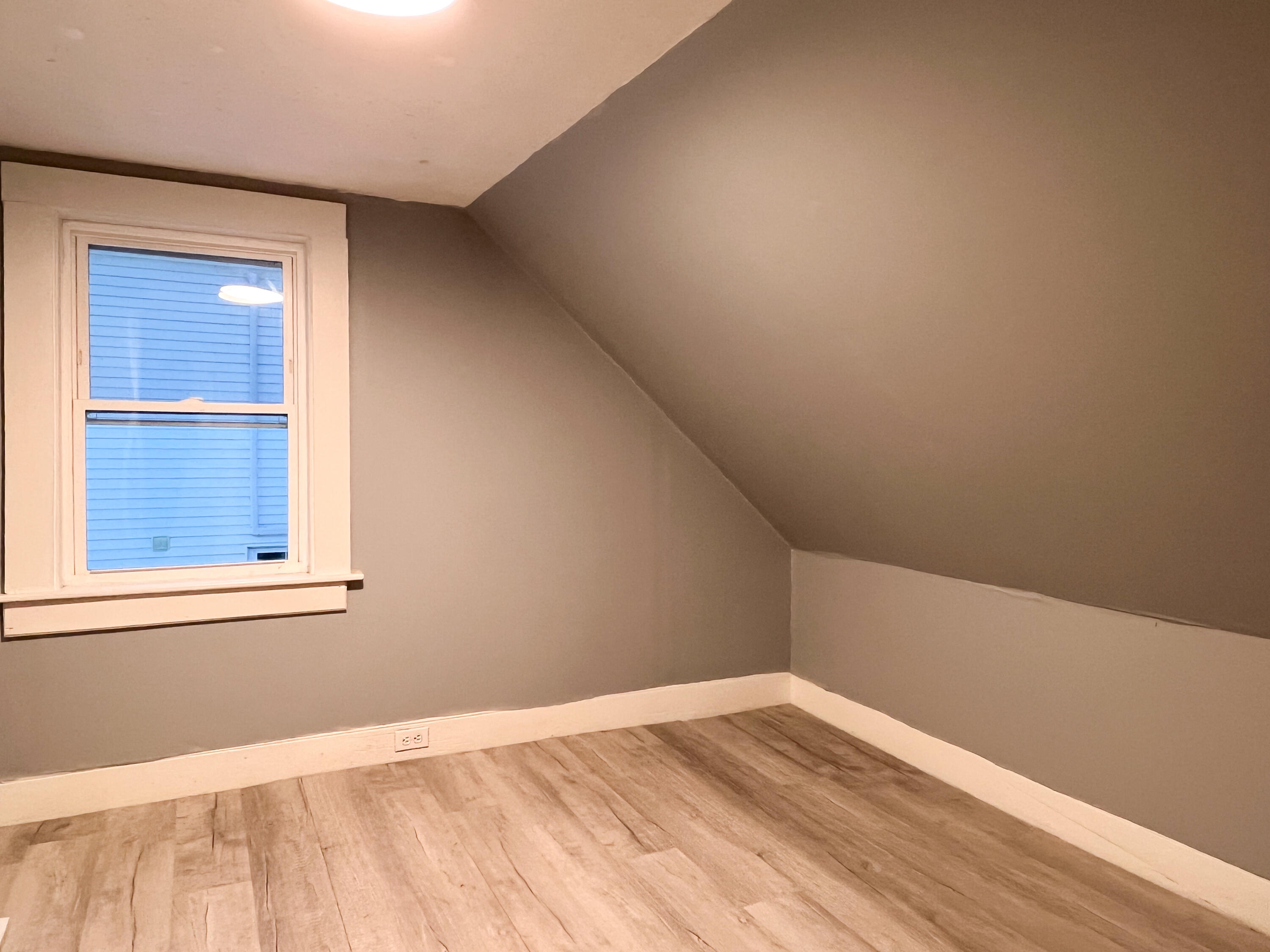 178 Birch Street Bangor, ME 04401 - Photo 15 of 41 178 and 180 Birch St-14