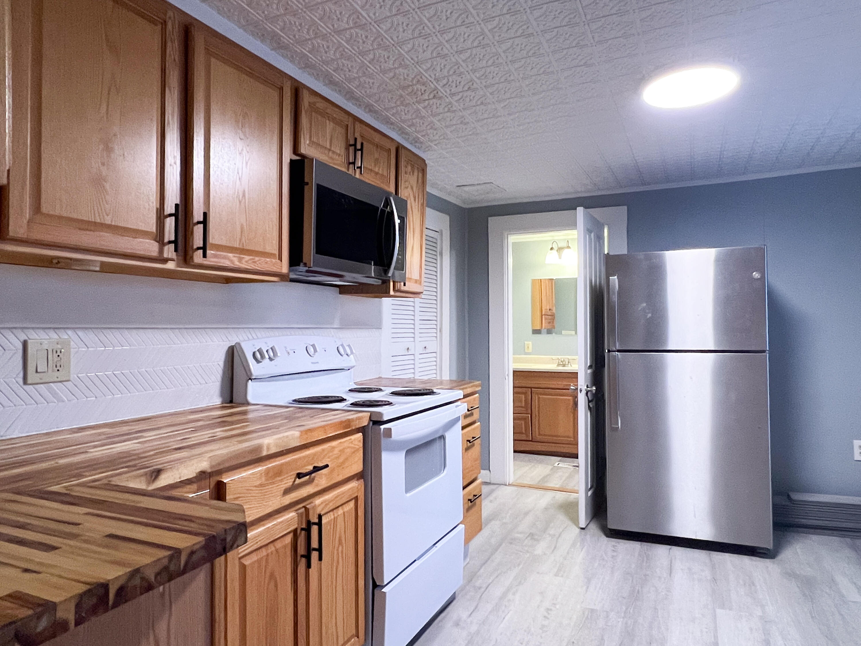 178 Birch Street Bangor, ME 04401 - Photo 24 of 41 178 and 180 Birch St-23