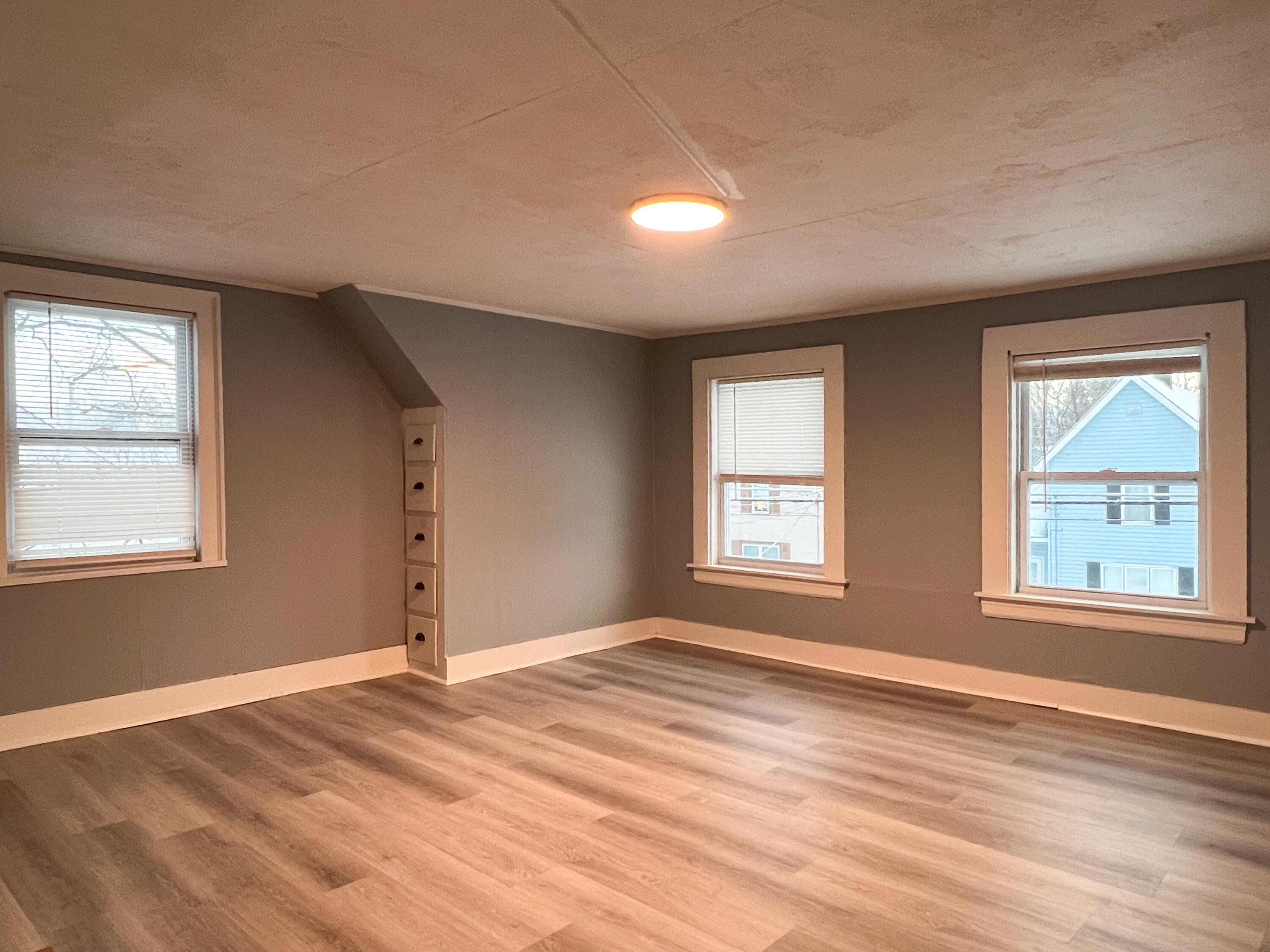 178 Birch Street Bangor, ME 04401 - Photo 35 of 41 178 and 180 Birch St-34