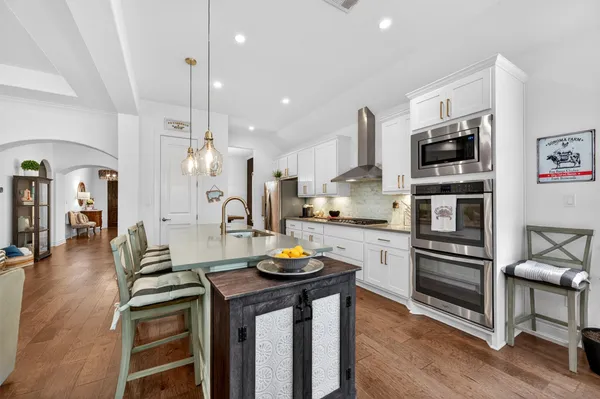 $4,000 | 609 Anfield Circle, Lakeway, TX 78738