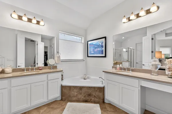 $4,000 | 609 Anfield Circle, Lakeway, TX 78738