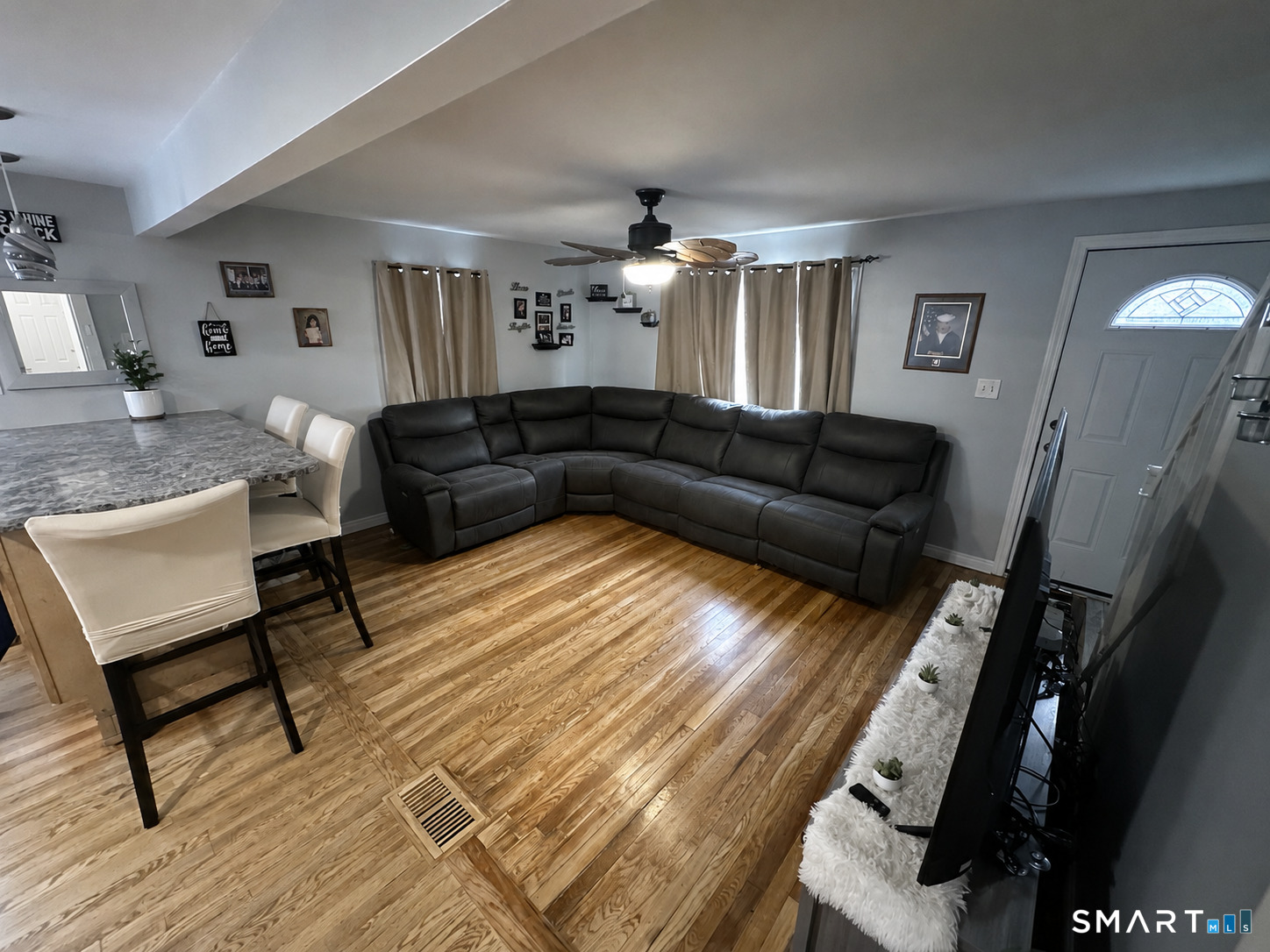97 Pearl Lake Road Waterbury, CT 06706 - Photo 4 of 18