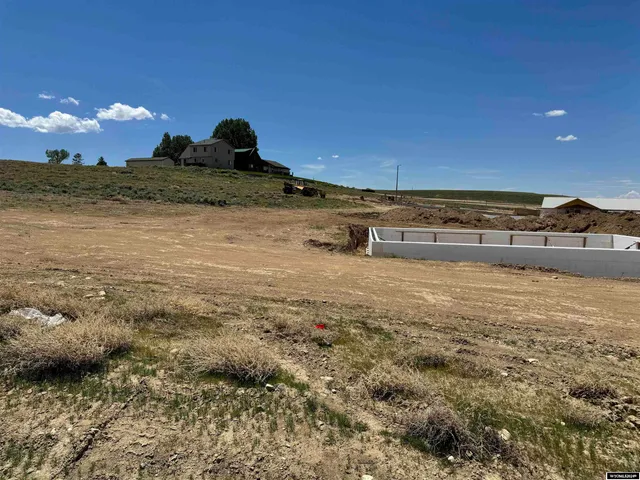 $429,000 | 114 Brook Trout Court, Saratoga, WY 82331