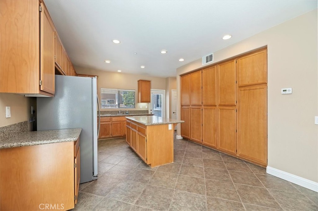 6342 Sunfield Court Riverside, CA 92504 - Photo 16 of 52