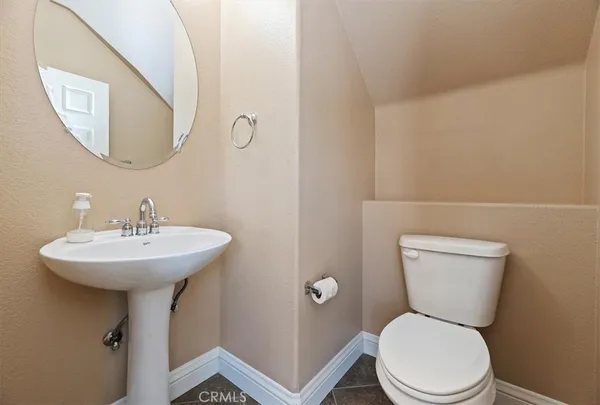 $3,700 | 6342 Sunfield Court, Riverside, CA 92504