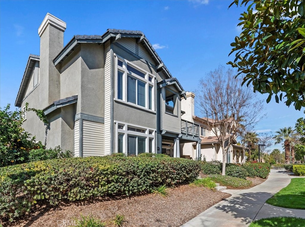 6342 Sunfield Court Riverside, CA 92504 - Photo 3 of 52