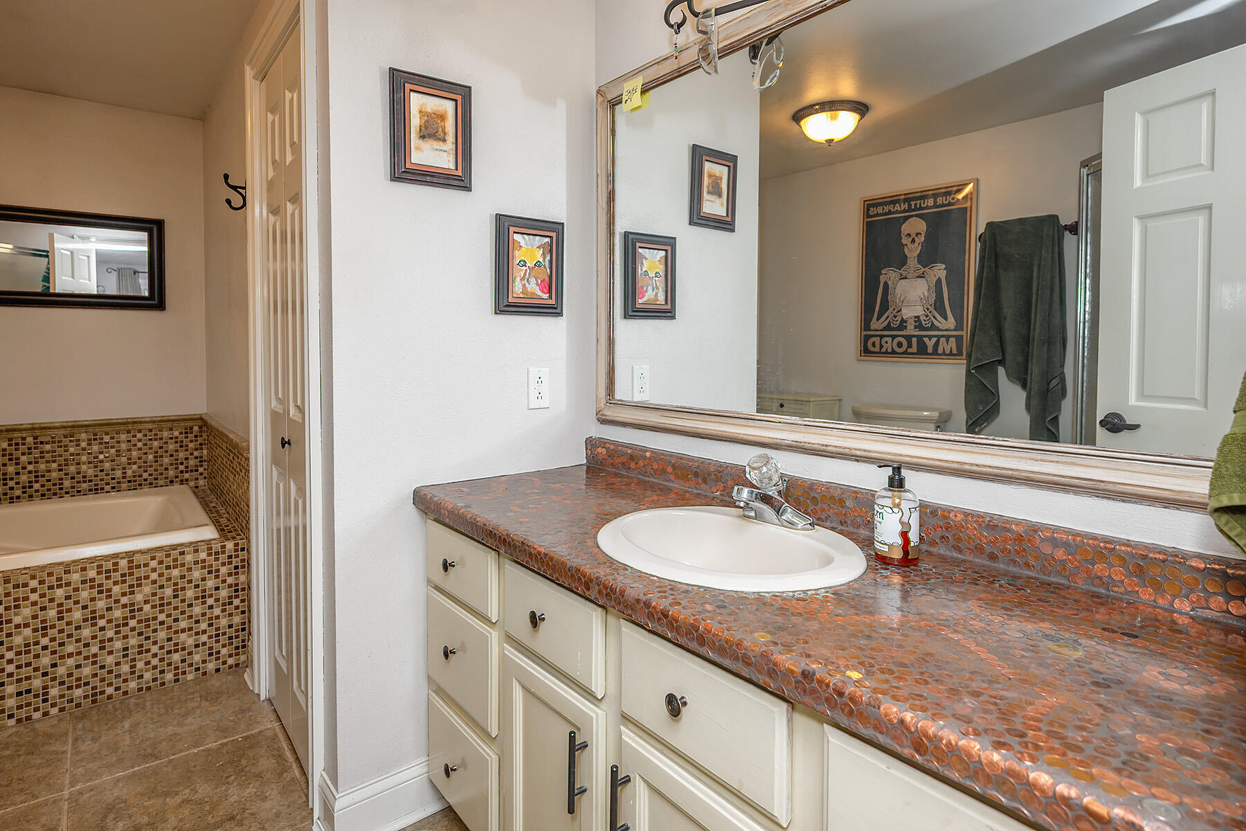 W5594 Briarwood Road Sugar Creek, WI 53121 - Photo 32 of 83 Master Bath View
