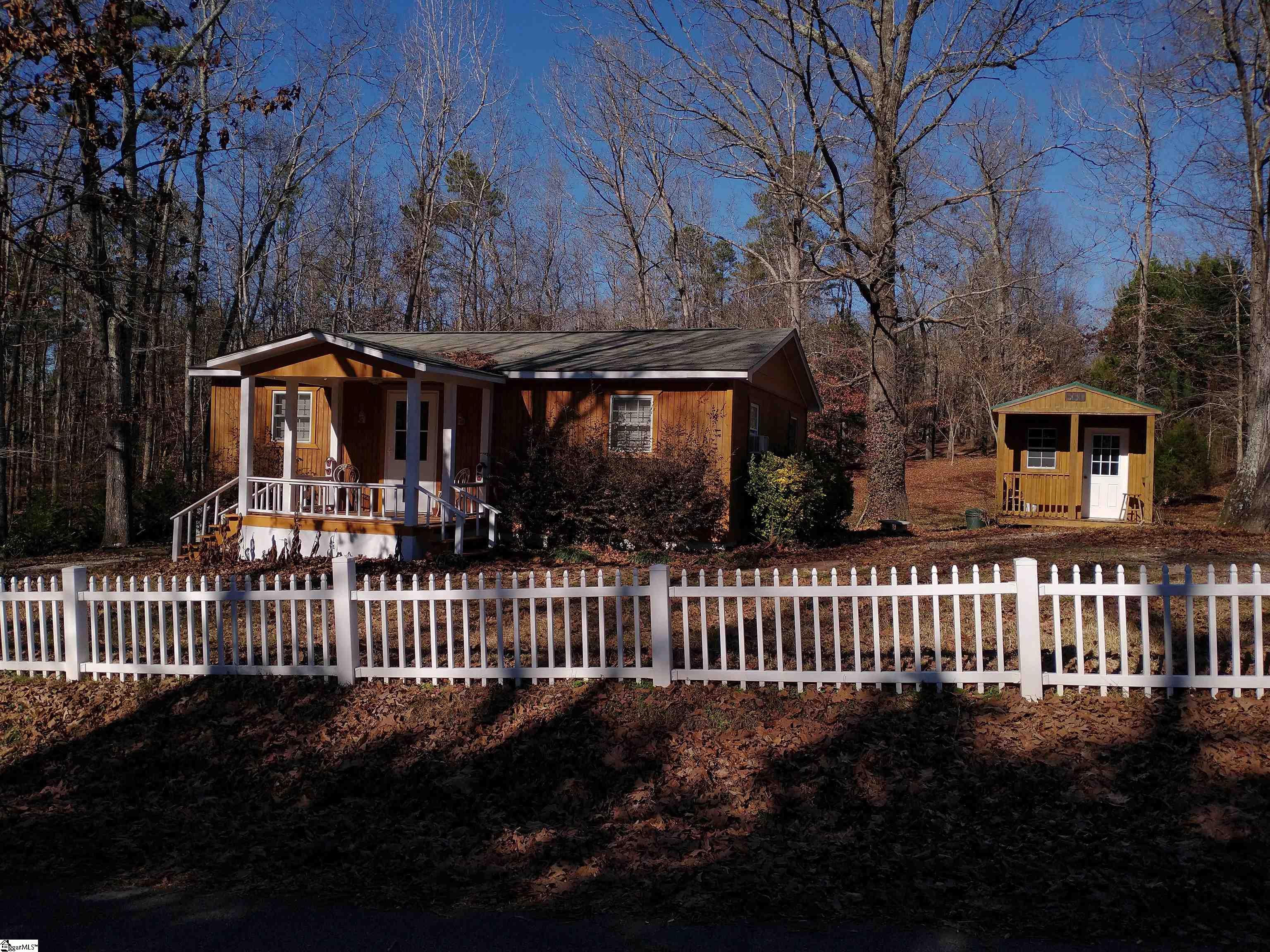 811 Benjamin Road Gray Court, SC 29645 - Photo 1 of 16