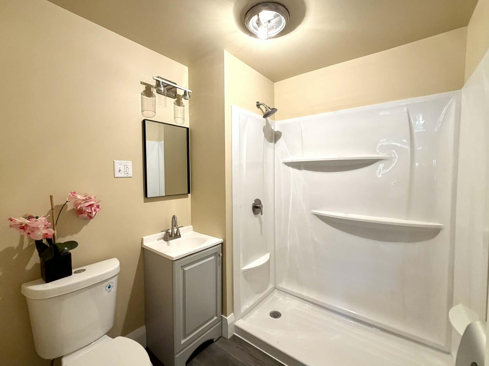 1324 Hayes Avenue Racine, WI 53405 - Photo 12 of 18 att.N896R9MPBOojmruTsNcV0bJ6MoCgr9pdeGhw