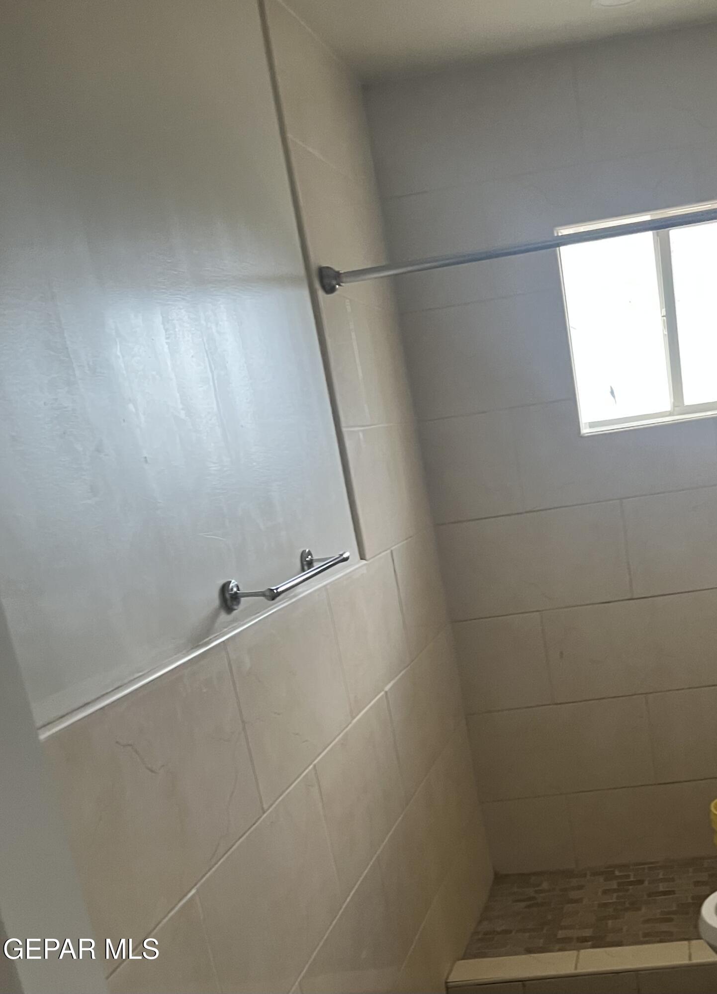 11429 Jenny Road Socorro, TX 79927 - Photo 8 of 12 Jenny Rd main shower