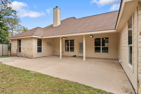 $615,000 | 330 Arbors Circle, Elgin, TX 78621