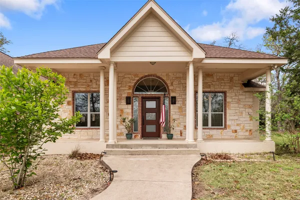 $615,000 | 330 Arbors Circle, Elgin, TX 78621