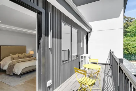 $1,850,000 | 1242 Beacon Street, Newton, MA 02468