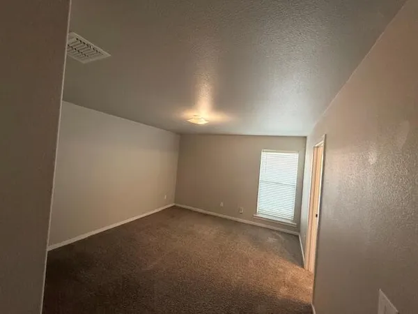 $1,499 | 9705 Trenton Avenue, Lubbock, TX 79424