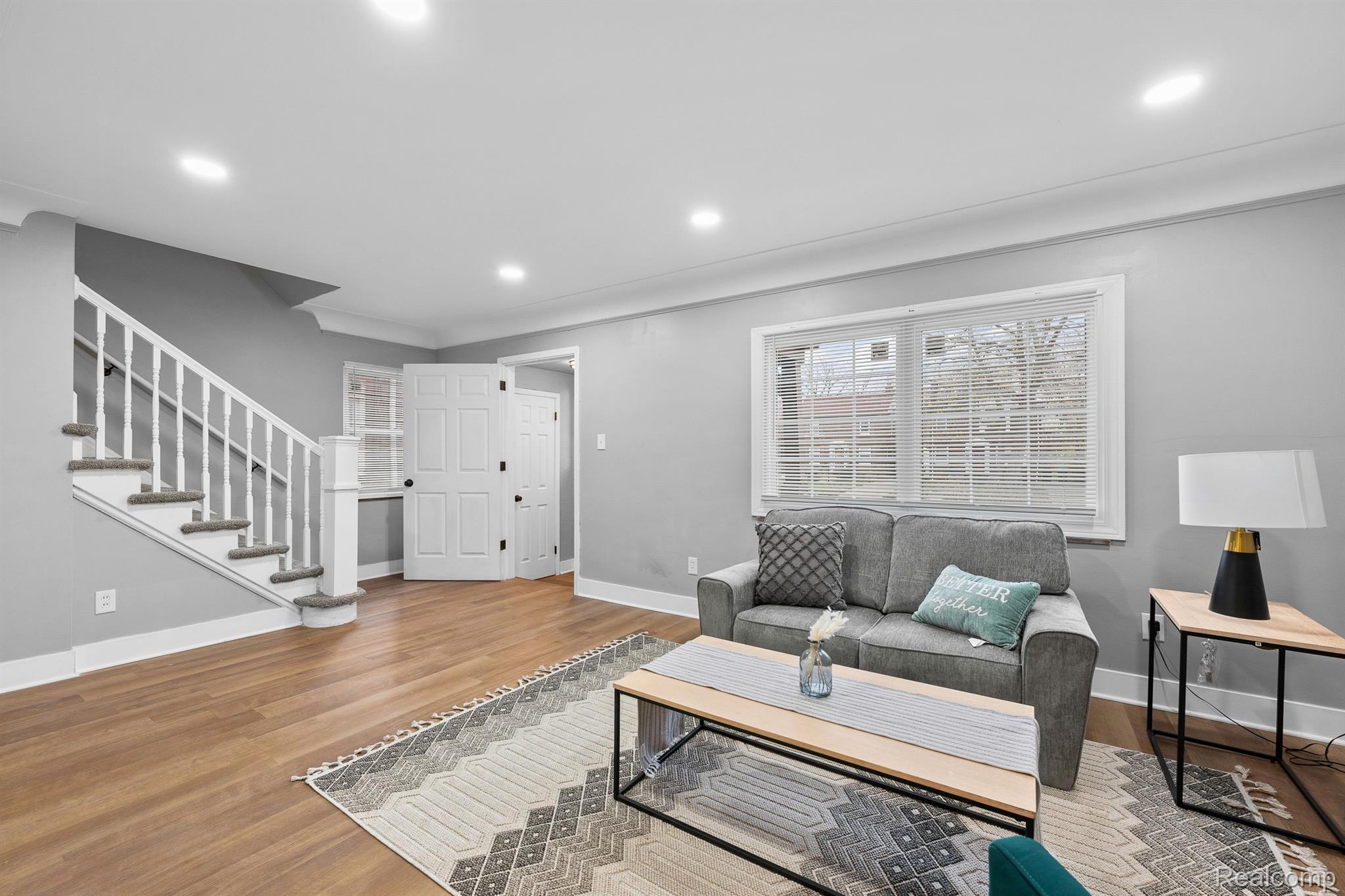 10474 Balfour Road Detroit, MI 48224 - Photo 11 of 33 Gallery Image 11
