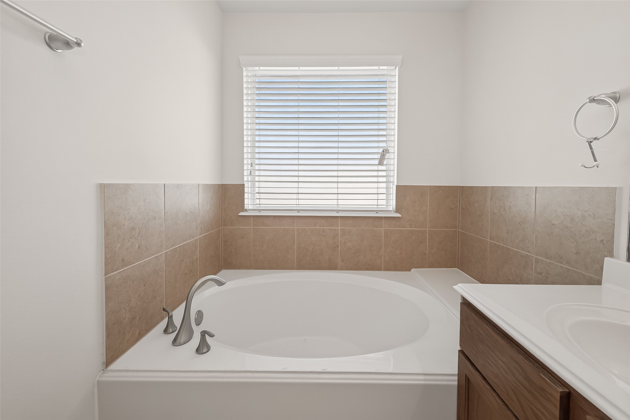 5116 Dartmoor Ridge Trail Houston, TX 77066 - Photo 19 of 36