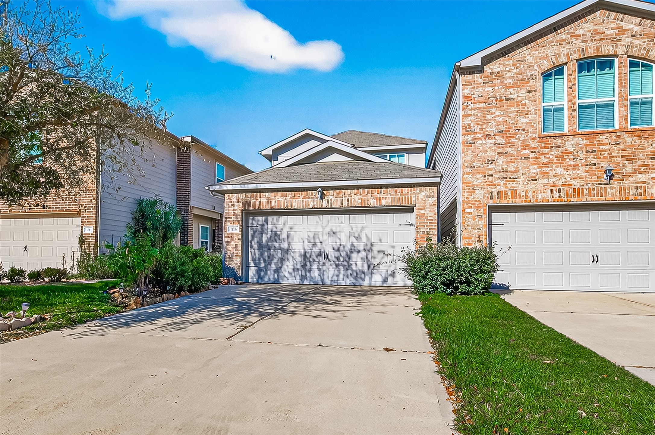 5116 Dartmoor Ridge Trail Houston, TX 77066 - Photo 2 of 36