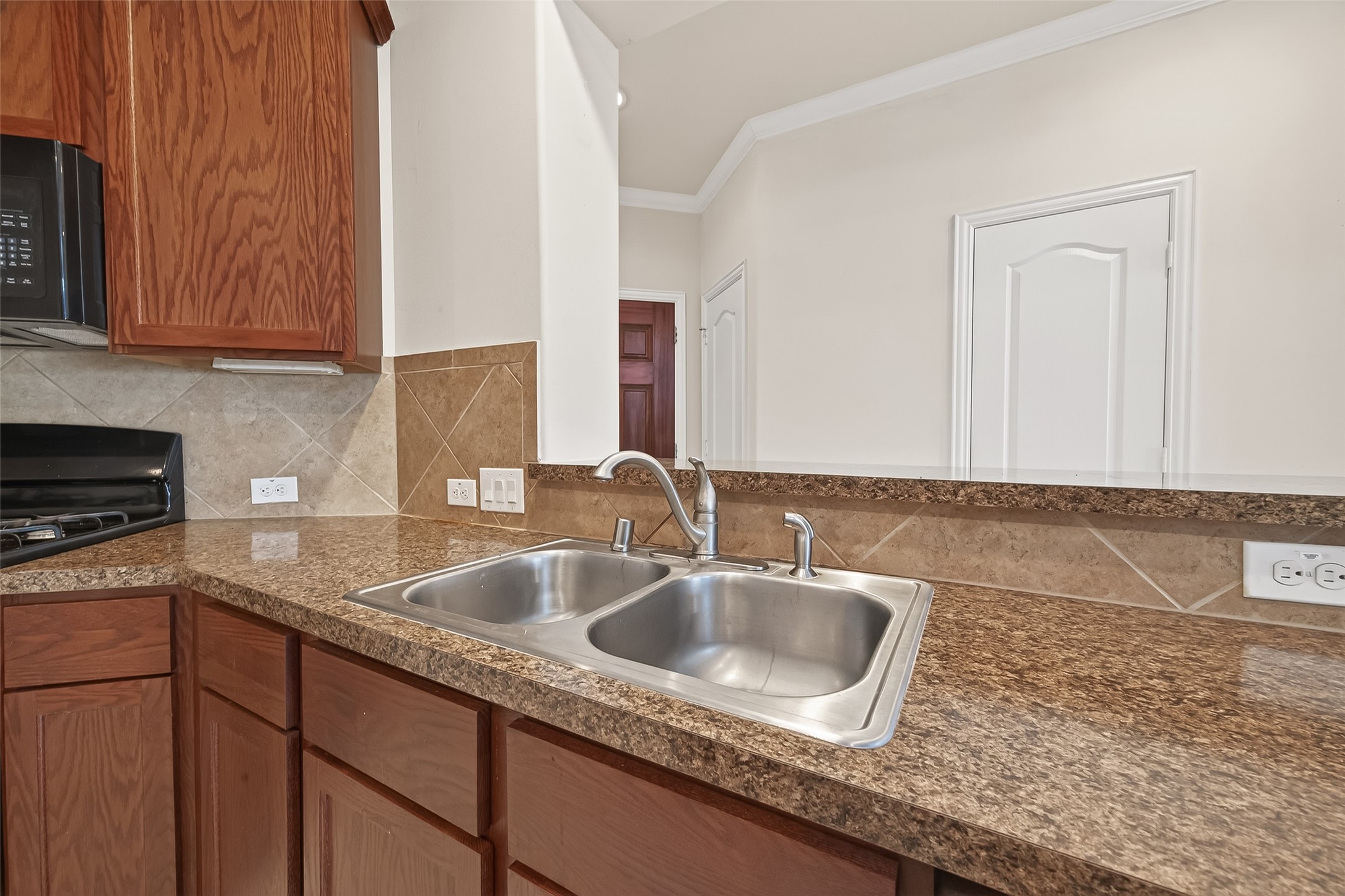 5116 Dartmoor Ridge Trail Houston, TX 77066 - Photo 10 of 36