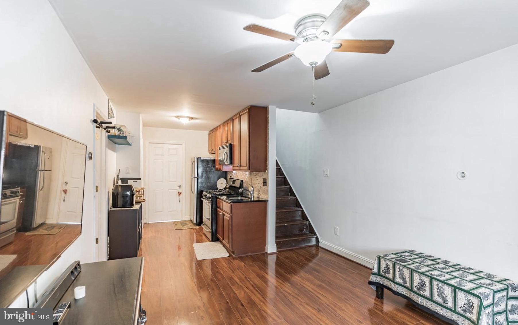 406 Pierce Street, Unit 1 Philadelphia, PA 19148 - Photo 4 of 15