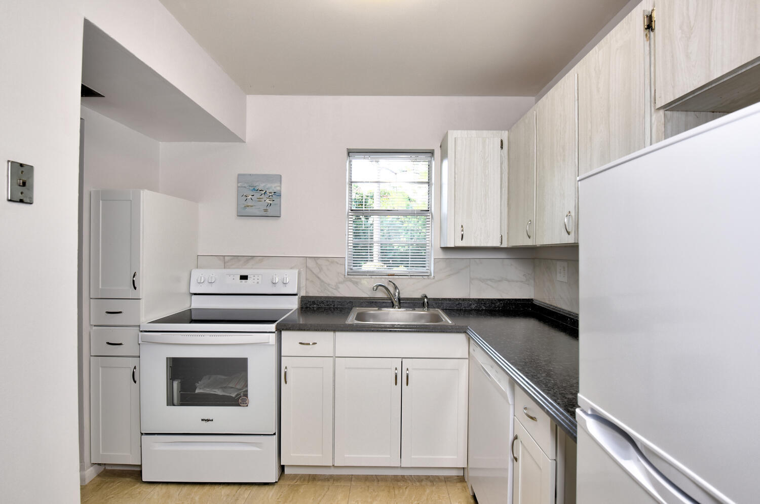 1915 Southwest Palm City Road, Unit 8C Stuart, FL 34994 - Photo 5 of 50 1915 SW Palm City Rd Stuart FL-large-009