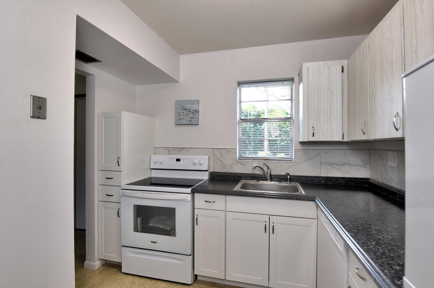 1915 Southwest Palm City Road, Unit 8C Stuart, FL 34994 - Photo 8 of 50 1915 SW Palm City Rd Stuart FL-large-012
