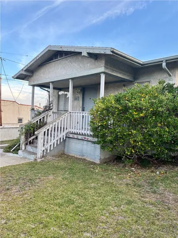 $699,000 | 1221 West 13th Street, San Pedro, CA 90731