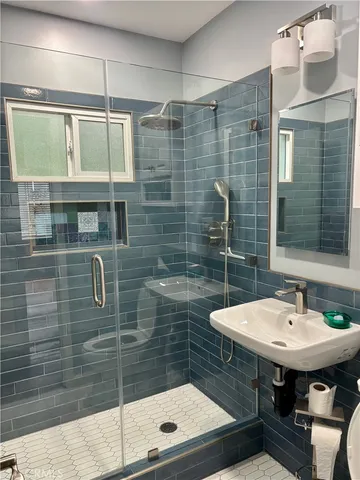 $699,000 | 1221 West 13th Street, San Pedro, CA 90731