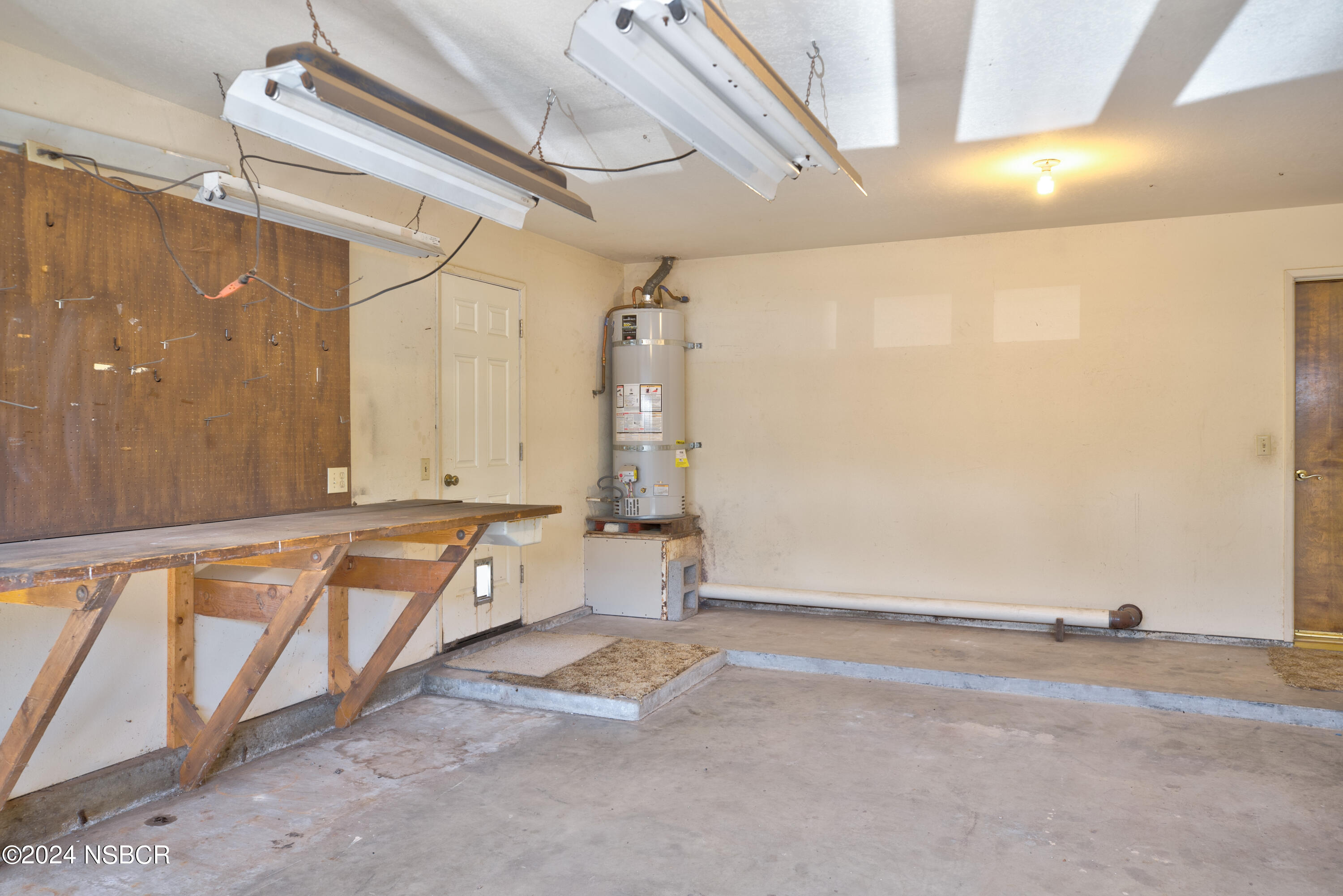 2950 Oak Pointe Drive Lompoc, CA 93436 - Photo 33 of 36 Tom Hinkens-33