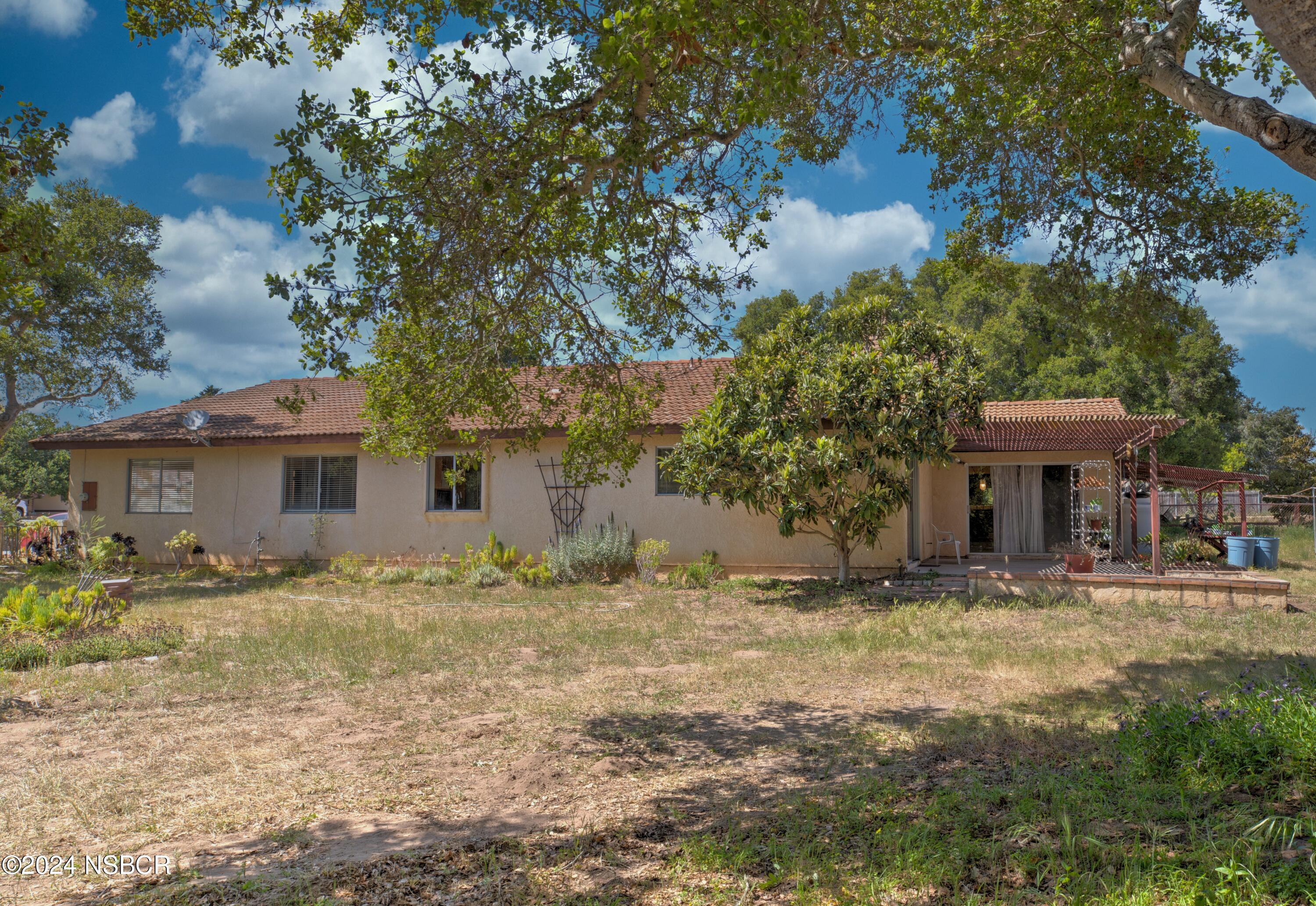 2950 Oak Pointe Drive Lompoc, CA 93436 - Photo 8 of 36 Tom Hinkens-7 b