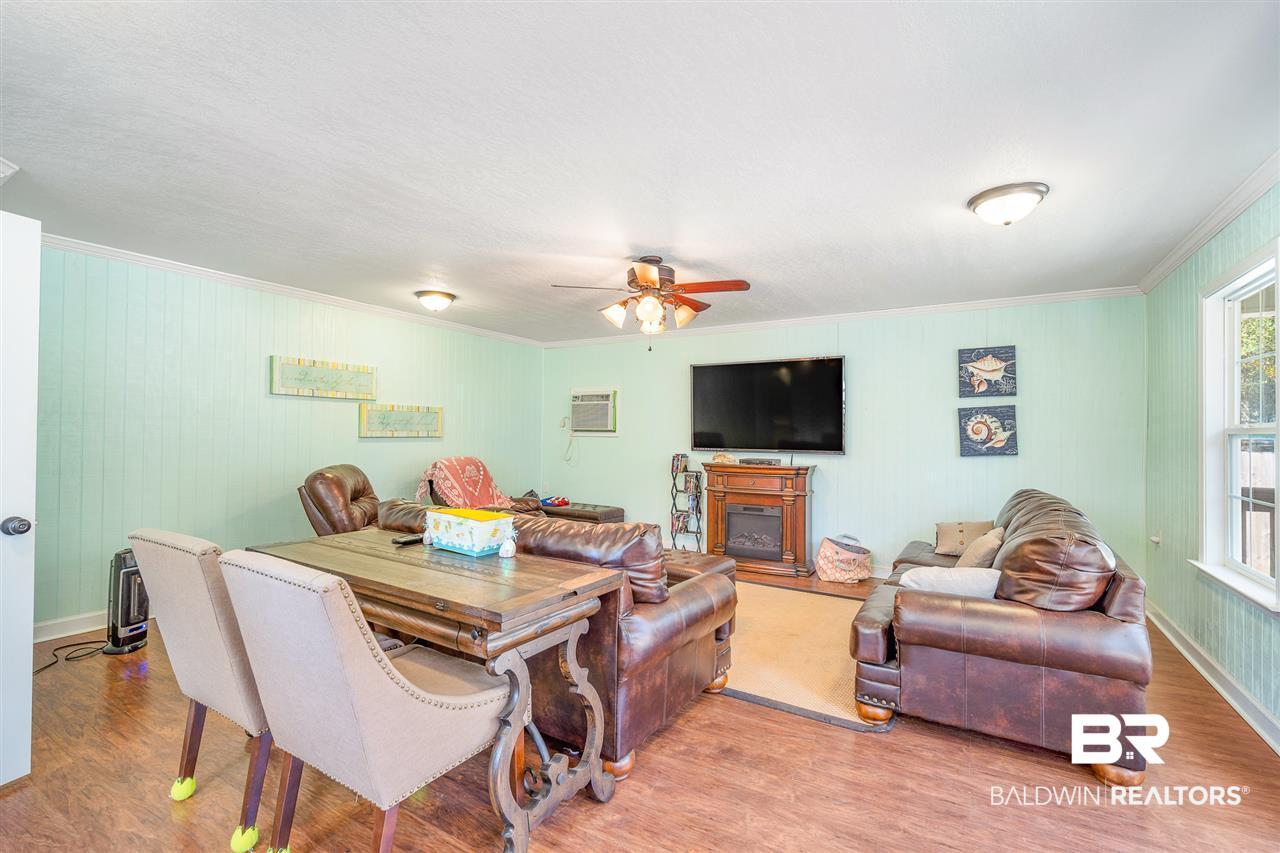 22644 River Road South Daphne, AL 36526 - Photo 23 of 46 Guest Suite/Man Cave