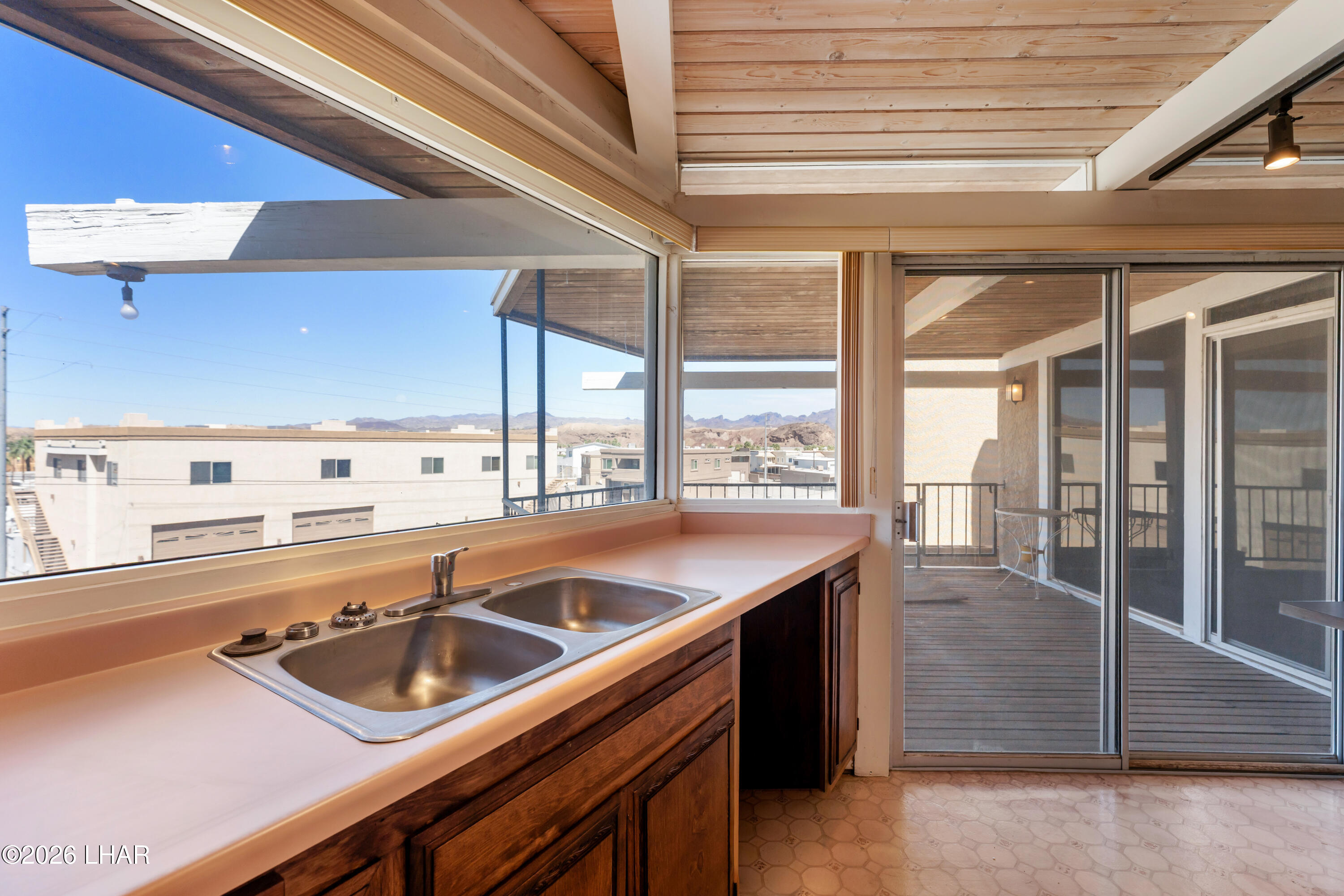 10112 Harbor View Road Parker, AZ 85344 - Photo 15 of 54 10112 Harbor View Rd 16 of 92