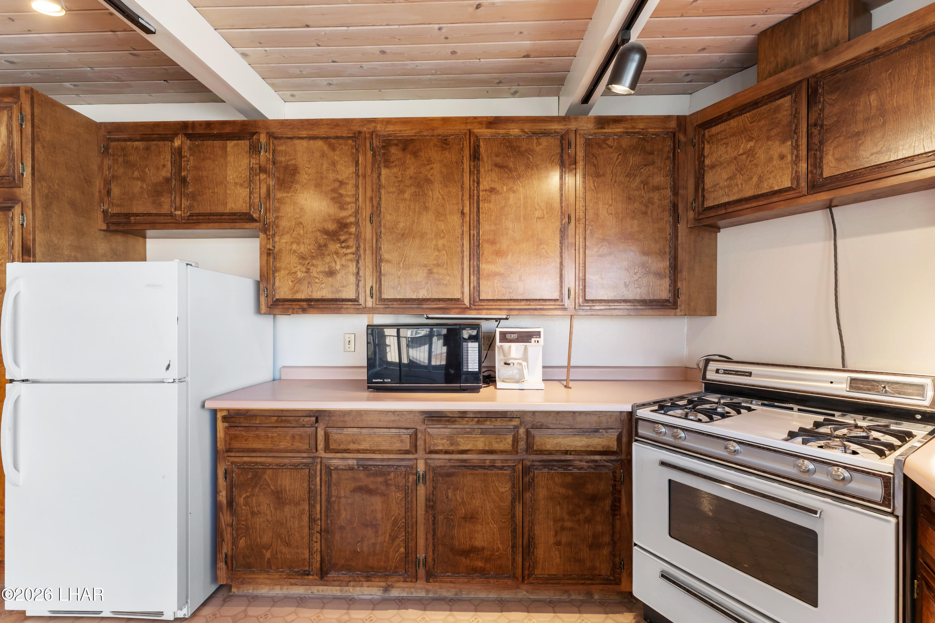 10112 Harbor View Road Parker, AZ 85344 - Photo 16 of 54 10112 Harbor View Rd 17 of 92