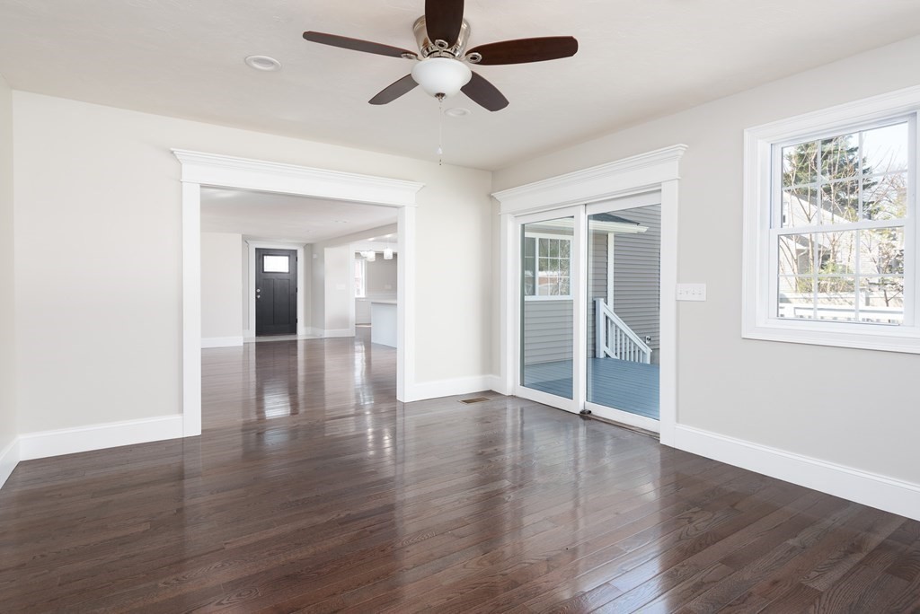 45 Manor Road Shrewsbury, MA 01545 - Photo 11 of 34 Gallery Image 11